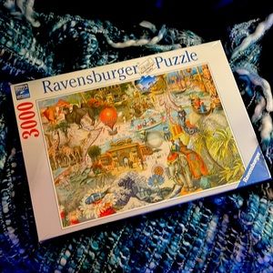 New, unwrapped 3000 piece Ravensburger Premium Softclick puzzle.